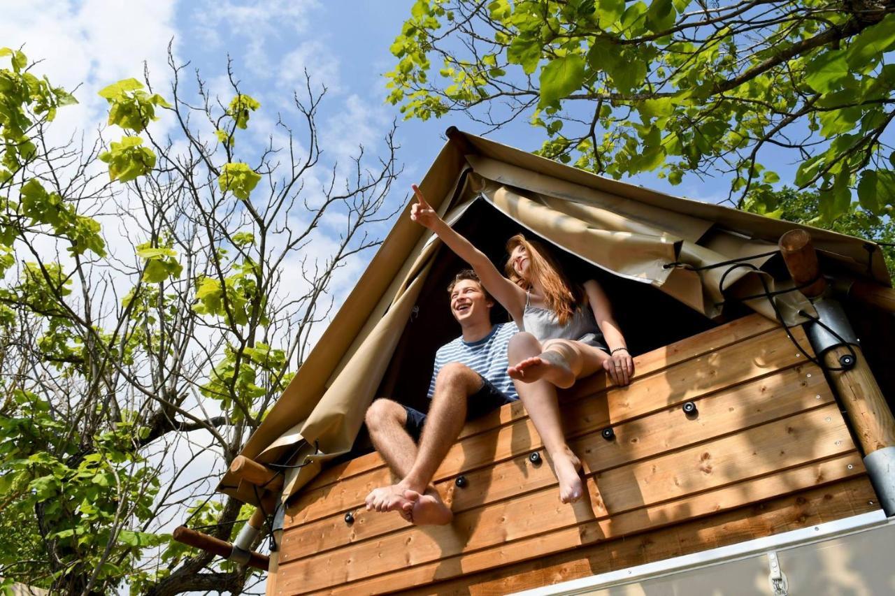 Camping Domaine De Senaud Albon Exterior photo